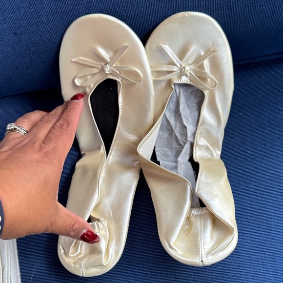 Women's Cream Flats - Picture 3 of 5